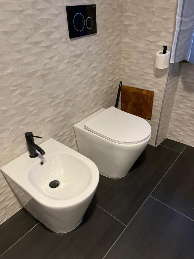 Minardi Apartments Vercelli Eksteriør bilde